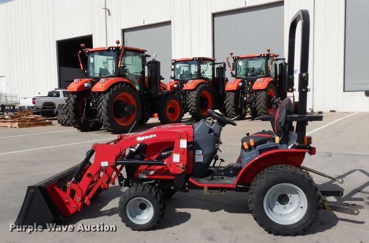 image for item HR9567 2016 Mahindra eMax 22L  MFWD tractor