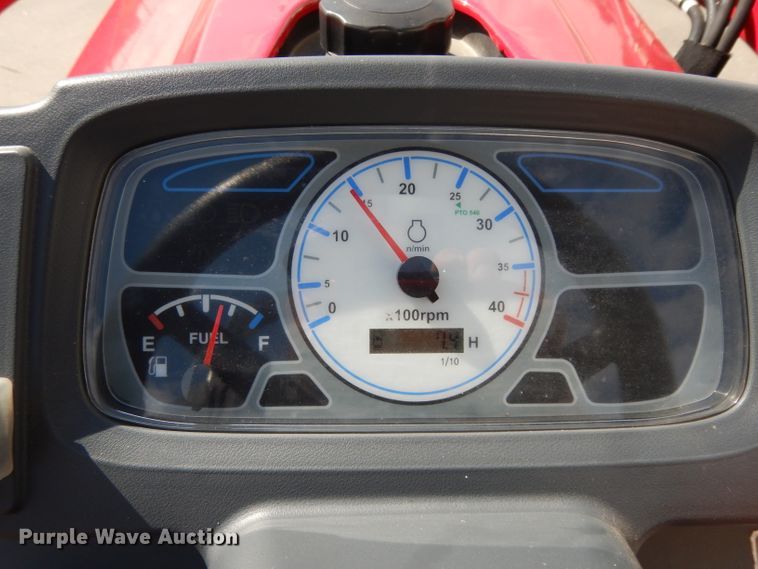 image for item HR9567 2016 Mahindra eMax 22L  MFWD tractor