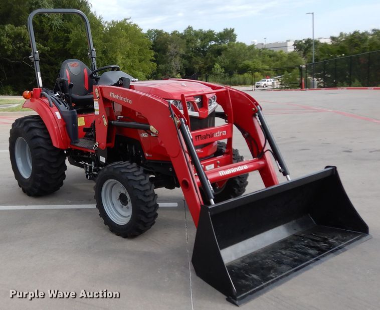 image for item HR9568 2019 Mahindra 1635H  MFWD tractor