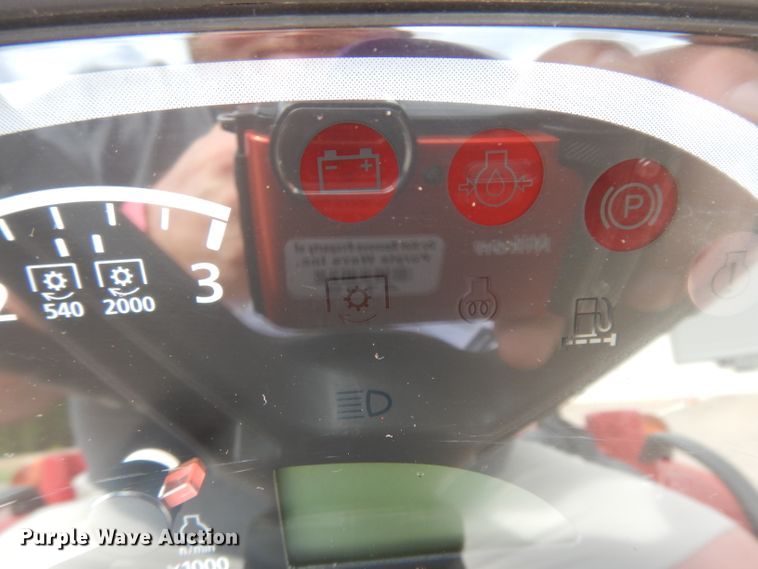 image for item HR9568 2019 Mahindra 1635H  MFWD tractor