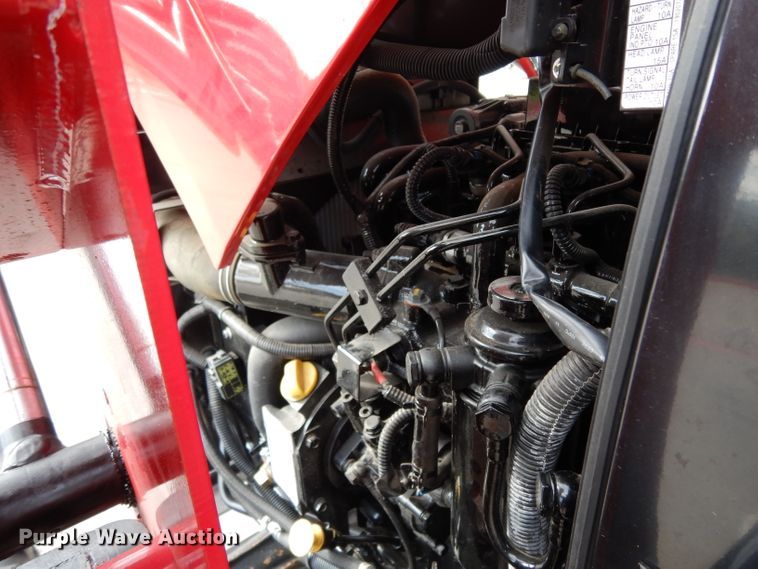 image for item HR9568 2019 Mahindra 1635H  MFWD tractor