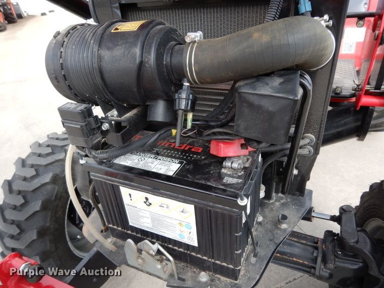 image for item HR9568 2019 Mahindra 1635H  MFWD tractor