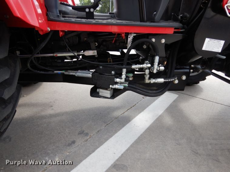 image for item HR9568 2019 Mahindra 1635H  MFWD tractor