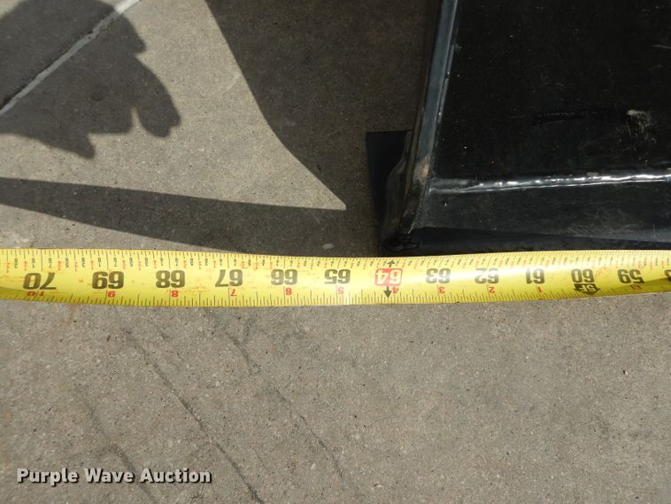 image for item HR9568 2019 Mahindra 1635H  MFWD tractor