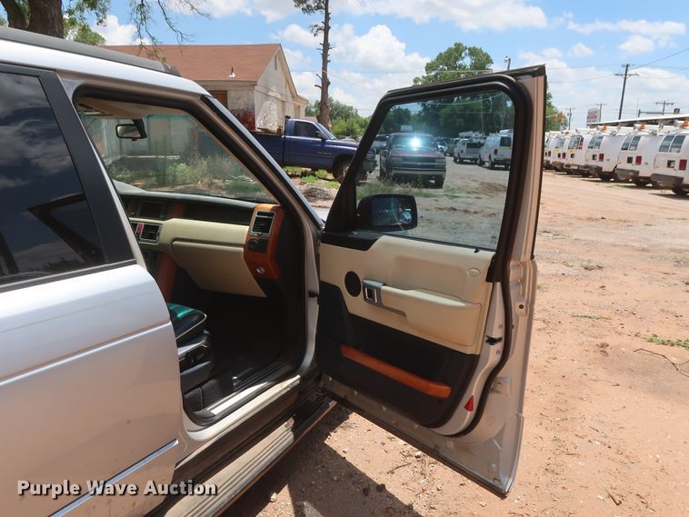 image for item HT9549 2004 Land Rover Range Rover  SUV