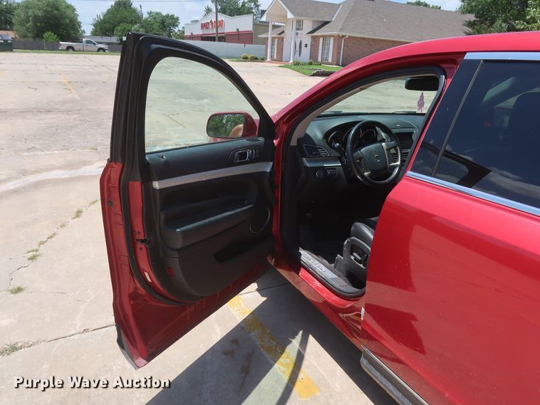 image for item HT9551 2010 Lincoln MKT  SUV