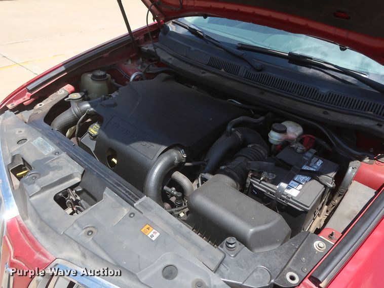 image for item HT9551 2010 Lincoln MKT  SUV