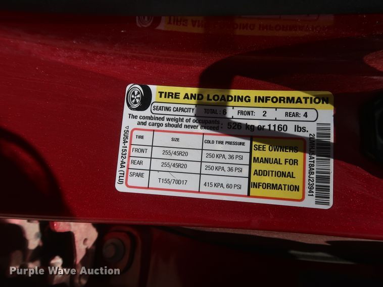 image for item HT9551 2010 Lincoln MKT  SUV