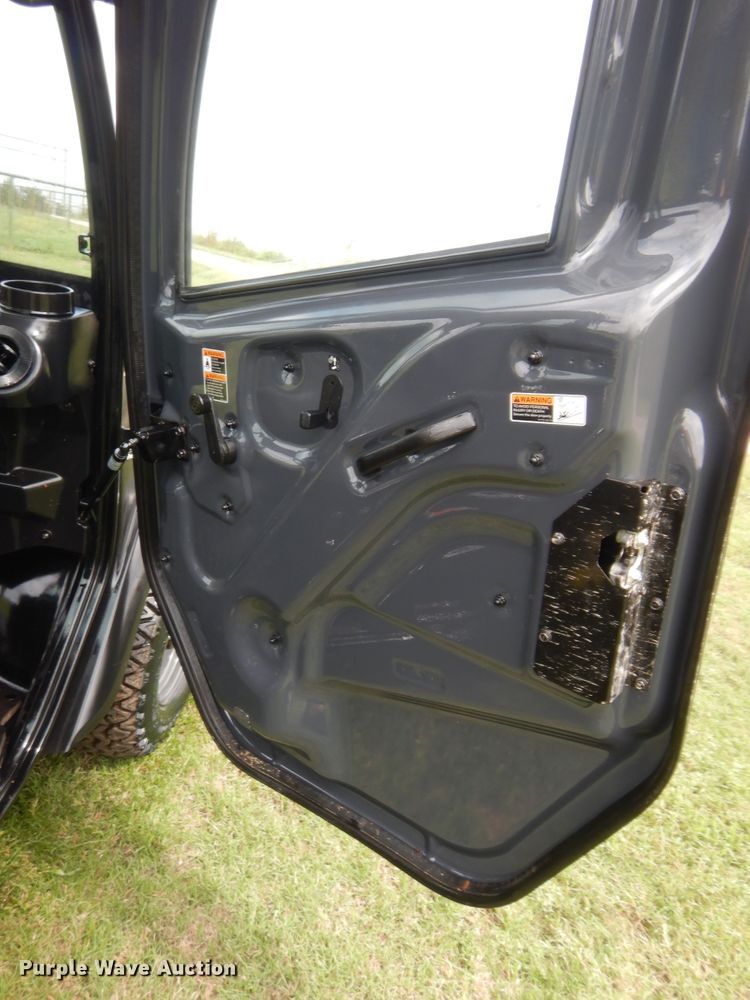 image for item HW9254 2019 Kubota RTV-1100C  utility vehicle