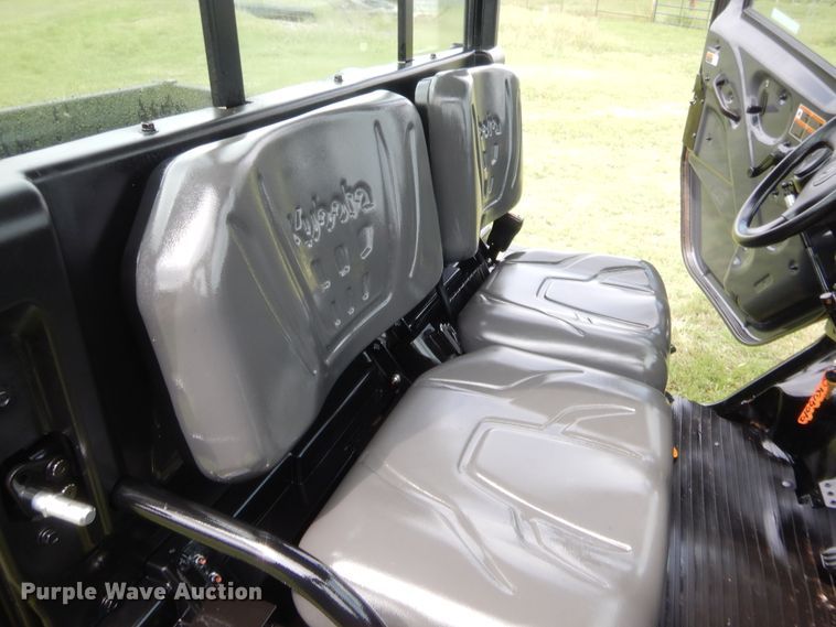 image for item HW9254 2019 Kubota RTV-1100C  utility vehicle