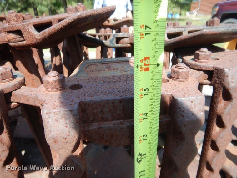 image for item HW9263 1984 New Holland 785  skid steer loader