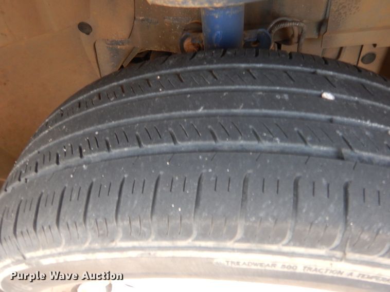 image for item HW9266 2010 Dodge Grand Caravan  van