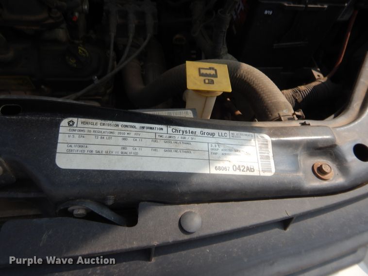 image for item HW9267 2010 Dodge Grand Caravan  van