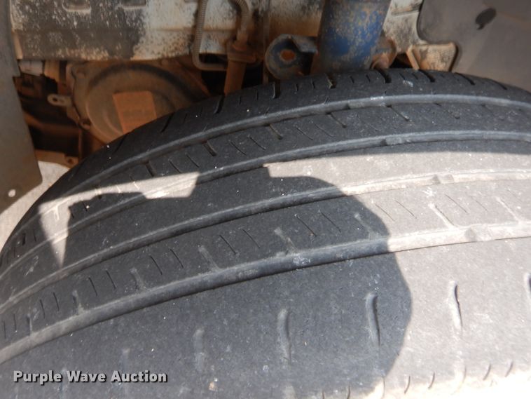 image for item HW9267 2010 Dodge Grand Caravan  van