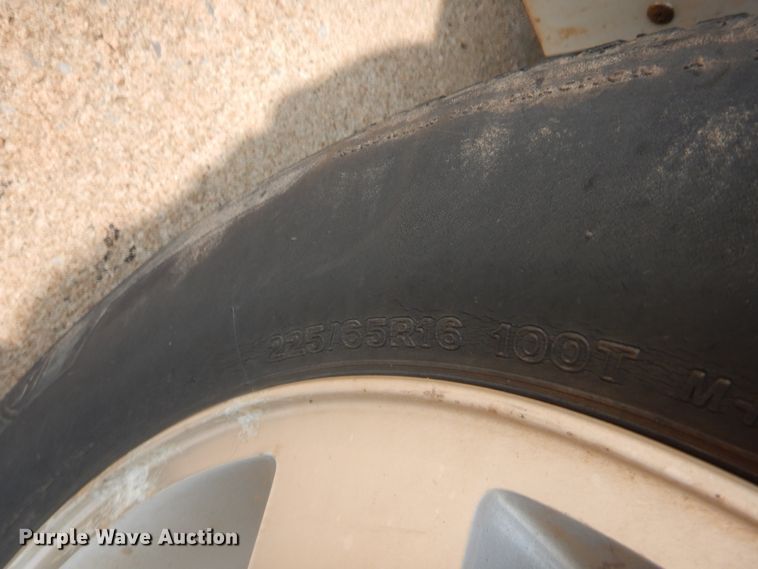 image for item HW9267 2010 Dodge Grand Caravan  van