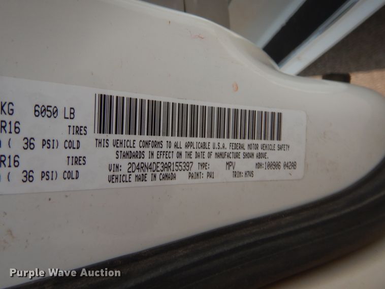 image for item HW9267 2010 Dodge Grand Caravan  van