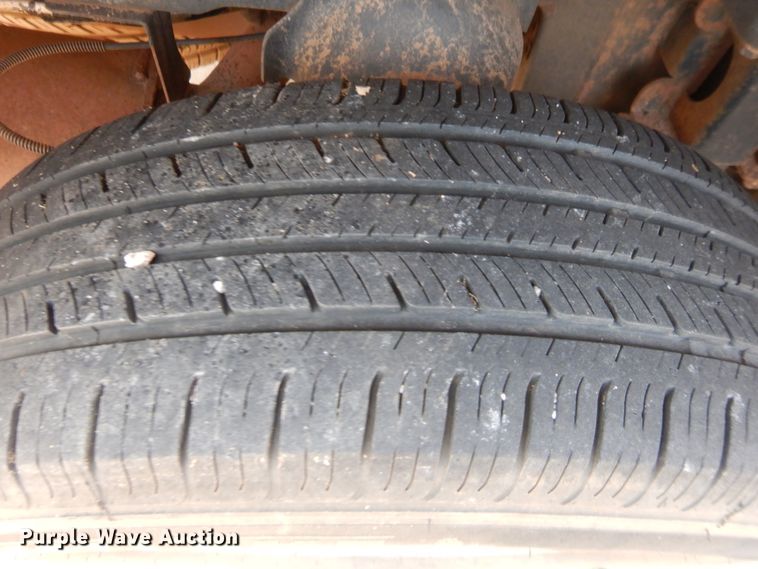 image for item HW9268 2010 Dodge Grand Caravan  van