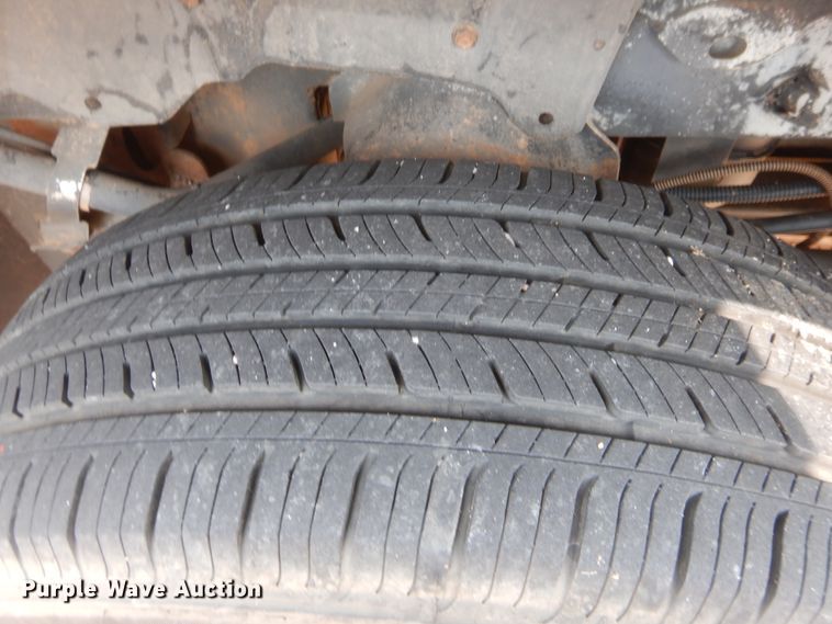 image for item HW9268 2010 Dodge Grand Caravan  van