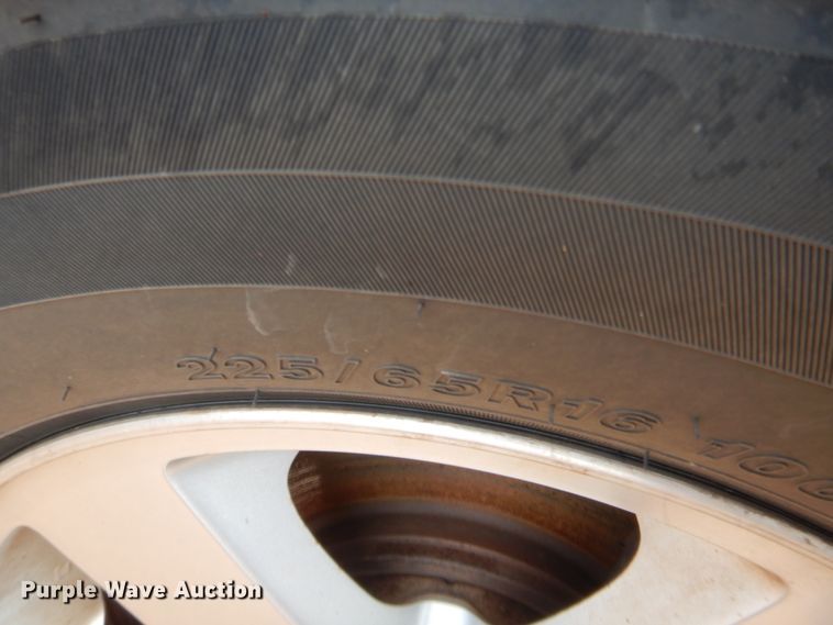 image for item HW9268 2010 Dodge Grand Caravan  van