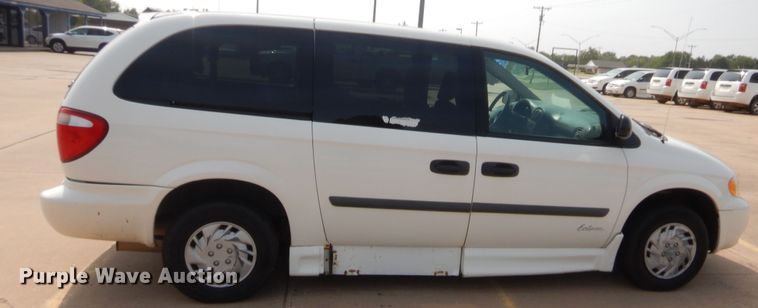 image for item HW9269 2007 Dodge Grand Caravan  van
