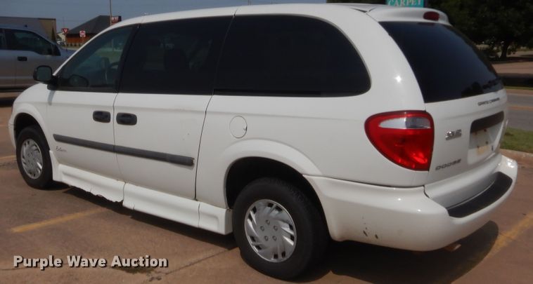 image for item HW9269 2007 Dodge Grand Caravan  van