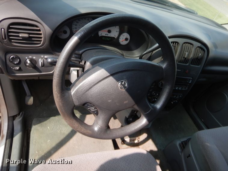 image for item HW9269 2007 Dodge Grand Caravan  van