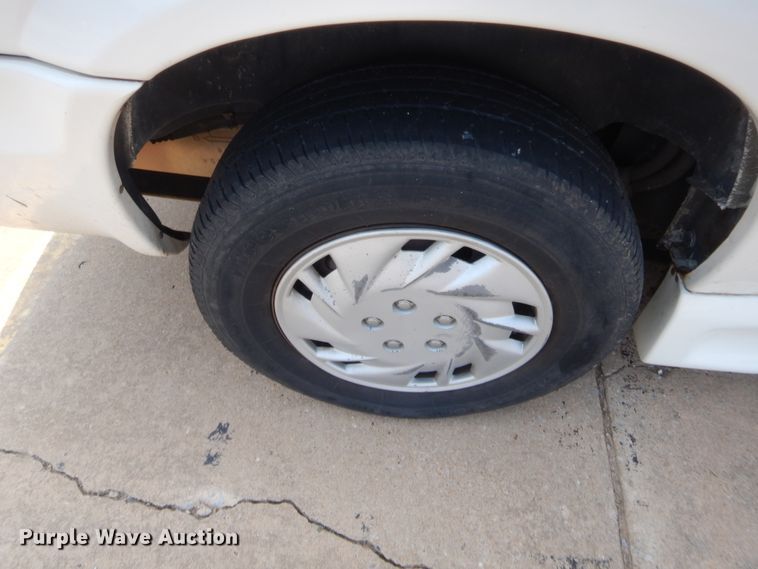 image for item HW9269 2007 Dodge Grand Caravan  van