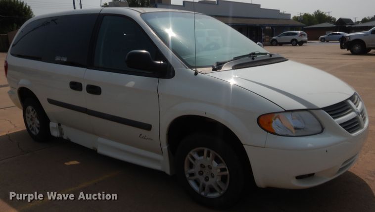 image for item HW9270 2007 Dodge Grand Caravan  van