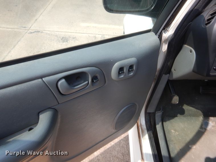 image for item HW9270 2007 Dodge Grand Caravan  van