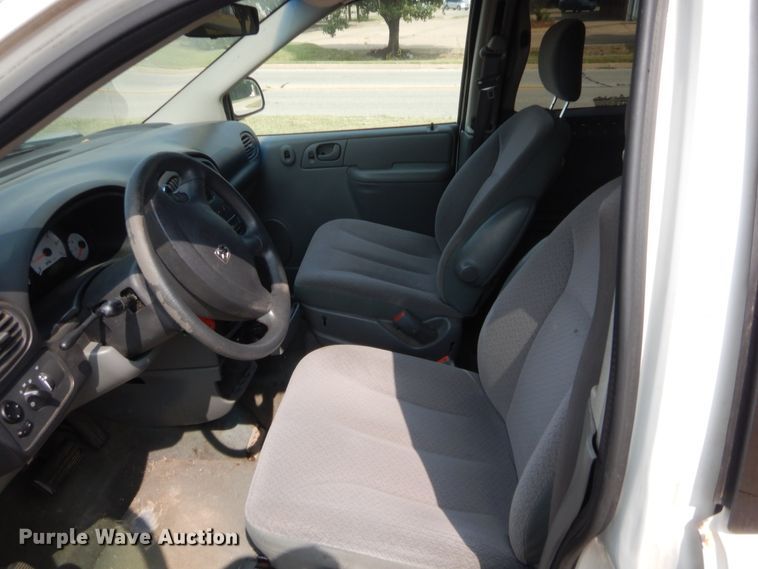 image for item HW9270 2007 Dodge Grand Caravan  van