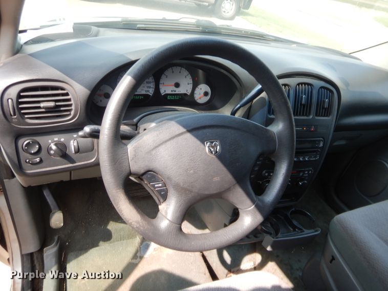 image for item HW9270 2007 Dodge Grand Caravan  van