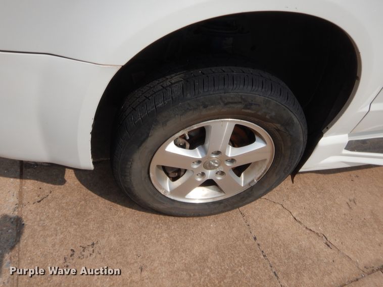 image for item HW9271 2010 Dodge Grand Caravan  van