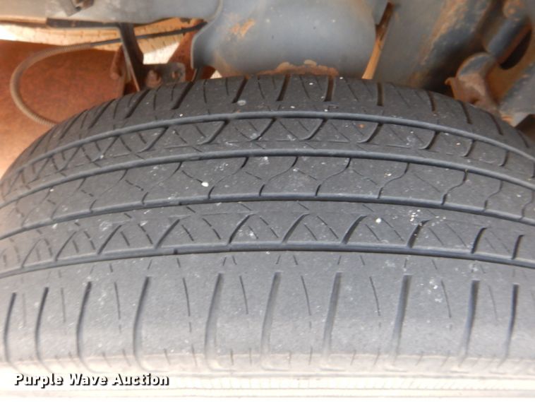 image for item HW9271 2010 Dodge Grand Caravan  van