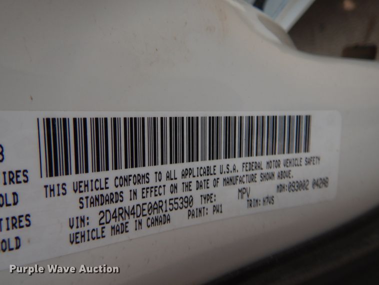 image for item HW9271 2010 Dodge Grand Caravan  van