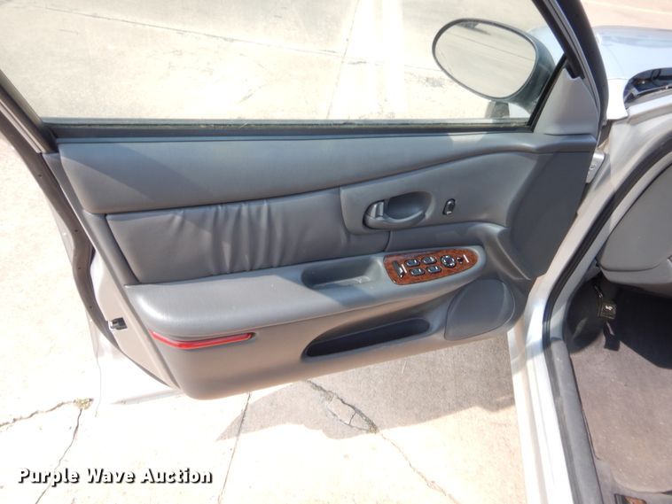 image for item HW9272 2005 Buick Century