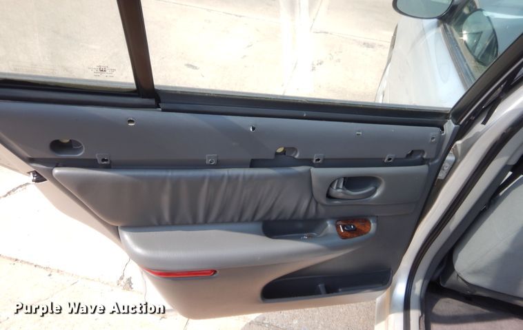 image for item HW9272 2005 Buick Century