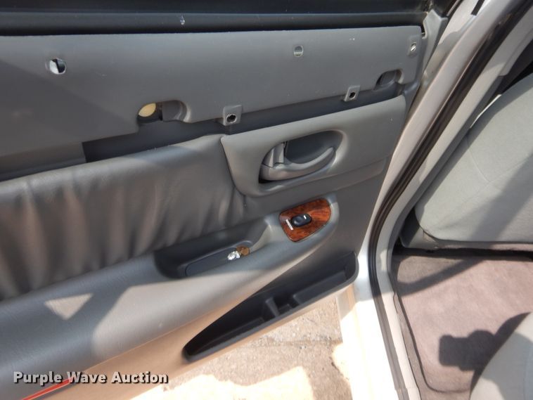 image for item HW9272 2005 Buick Century