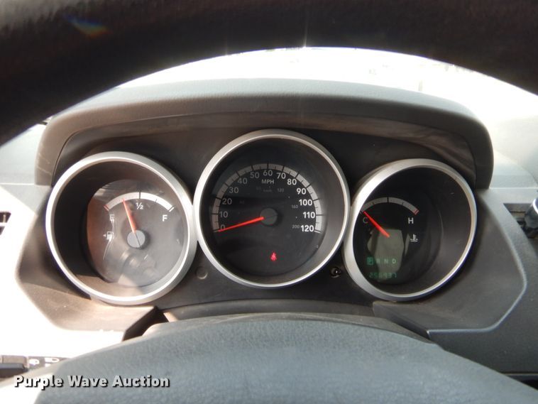 image for item HW9274 2010 Dodge Grand Caravan  van