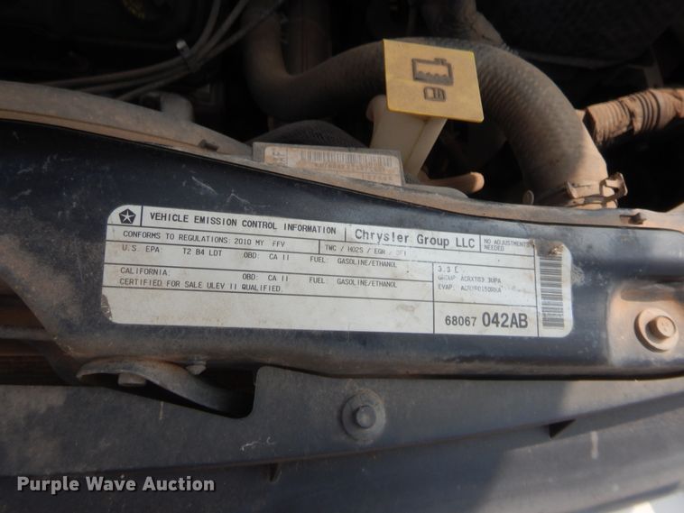 image for item HW9274 2010 Dodge Grand Caravan  van