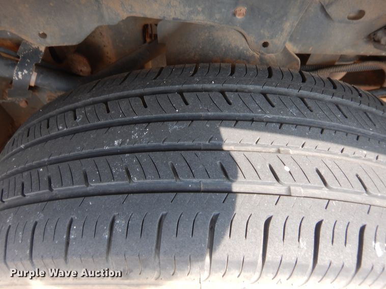 image for item HW9274 2010 Dodge Grand Caravan  van