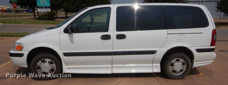 image for item HW9276 2005 Chevrolet Venture  van