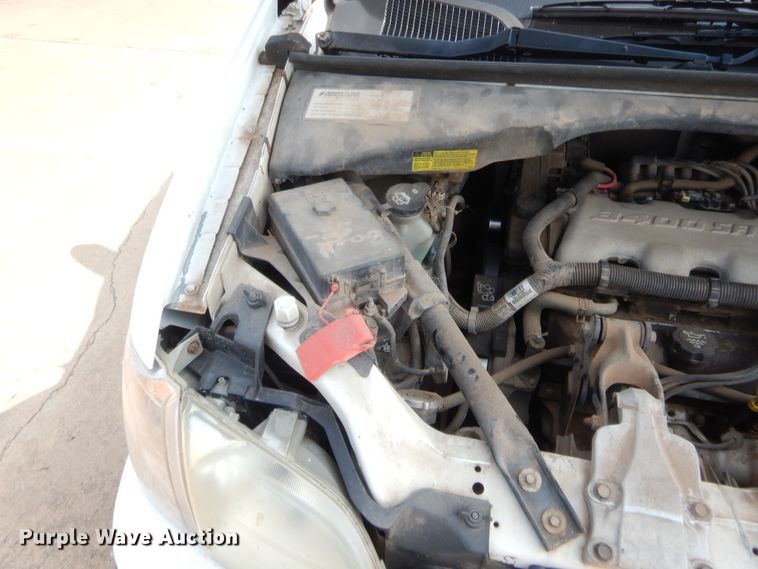 image for item HW9276 2005 Chevrolet Venture  van