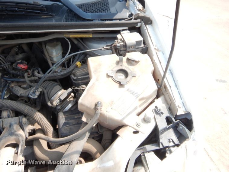 image for item HW9276 2005 Chevrolet Venture  van