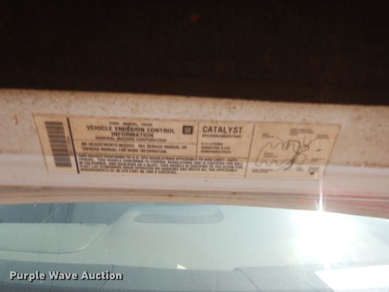 image for item HW9276 2005 Chevrolet Venture  van