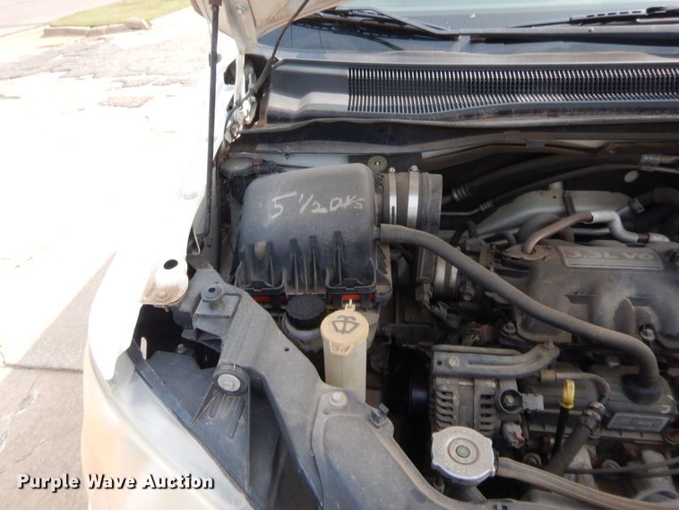 image for item HW9277 2010 Dodge Grand Caravan  van