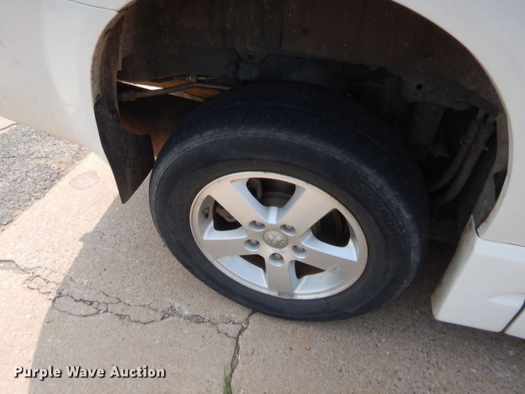 image for item HW9277 2010 Dodge Grand Caravan  van