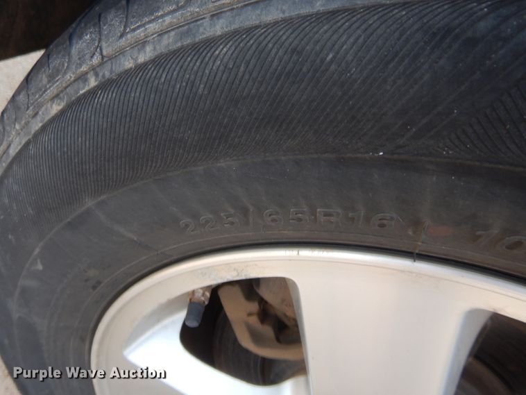 image for item HW9277 2010 Dodge Grand Caravan  van