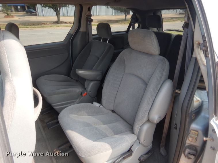 image for item HW9278 2005 Dodge Grand Caravan  van