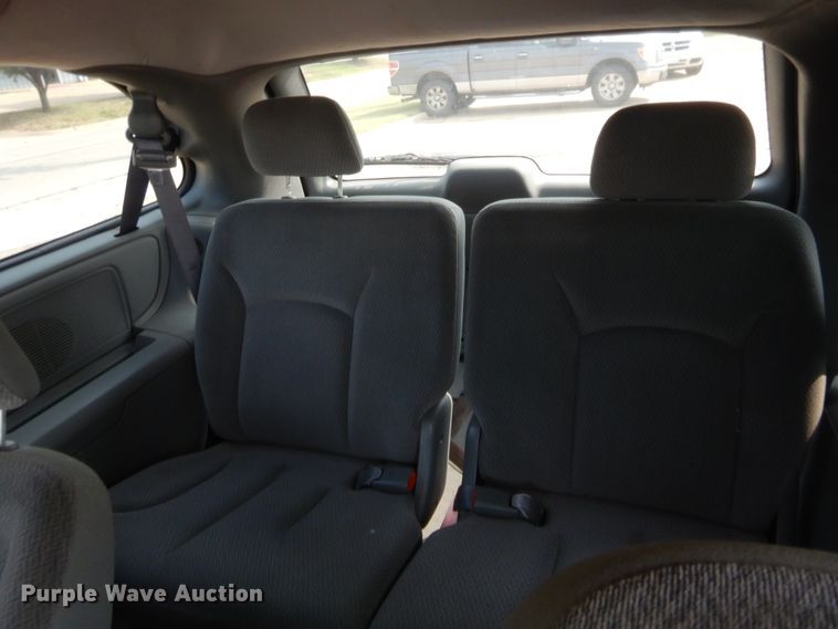 image for item HW9278 2005 Dodge Grand Caravan  van