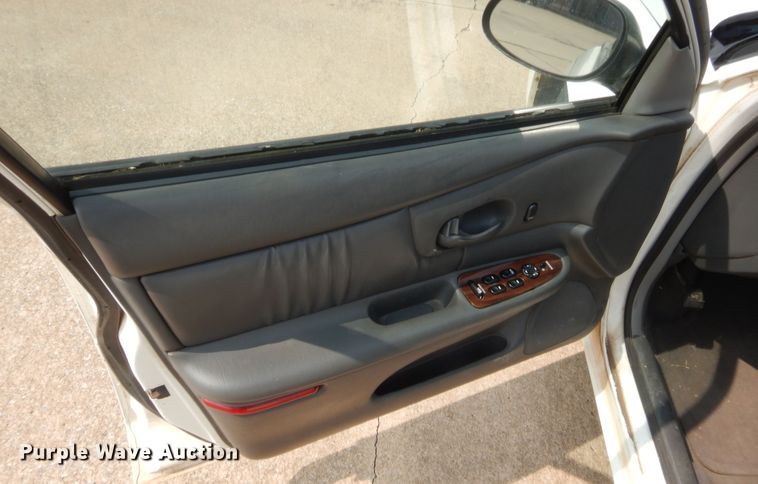 image for item HW9279 2005 Buick Century